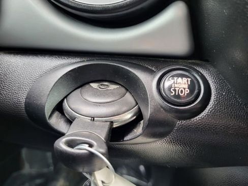 Used 2013 MINI Cooper Hardtop image 23