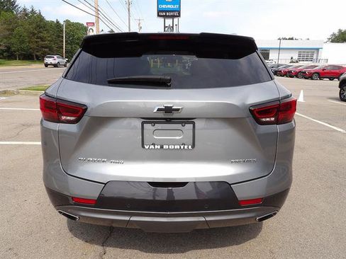 Used 2024 Chevrolet Blazer Premier w/ Enhanced Convenience Package AWD/4WD image 4