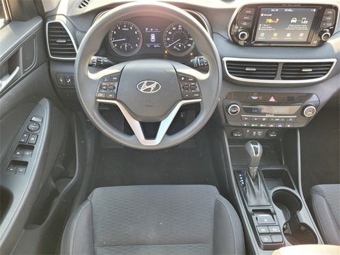 Used 2019 Hyundai Tucson Sport image 16