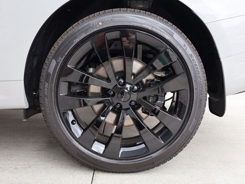New 2026 Land Rover Range Rover Sport Dynamic SE AWD/4WD image 24