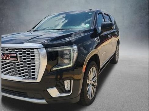 Used 2022 GMC Yukon Denali RWD image 4