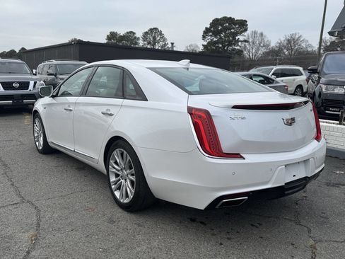 Used 2018 Cadillac XTS Luxury image 6