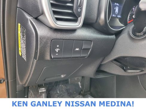 Used 2020 Kia Sportage LX image 34