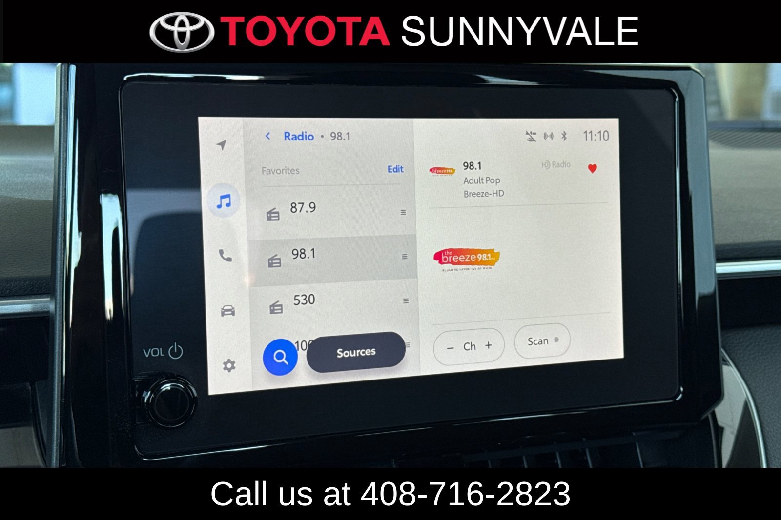 Used 2024 Toyota Corolla LE FWD image 21