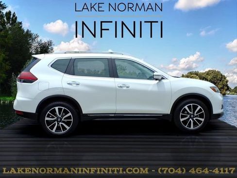 Used 2020 Nissan Rogue SL AWD/4WD image 25