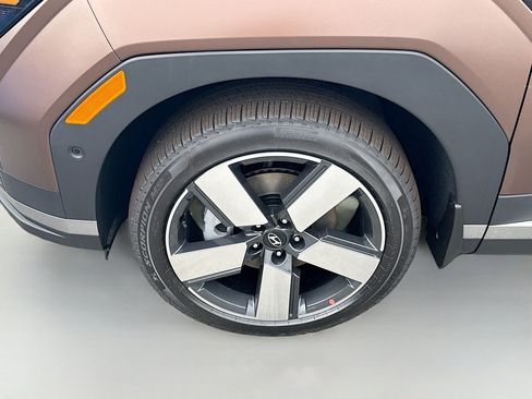 New 2026 Hyundai Santa Fe Limited FWD image 23