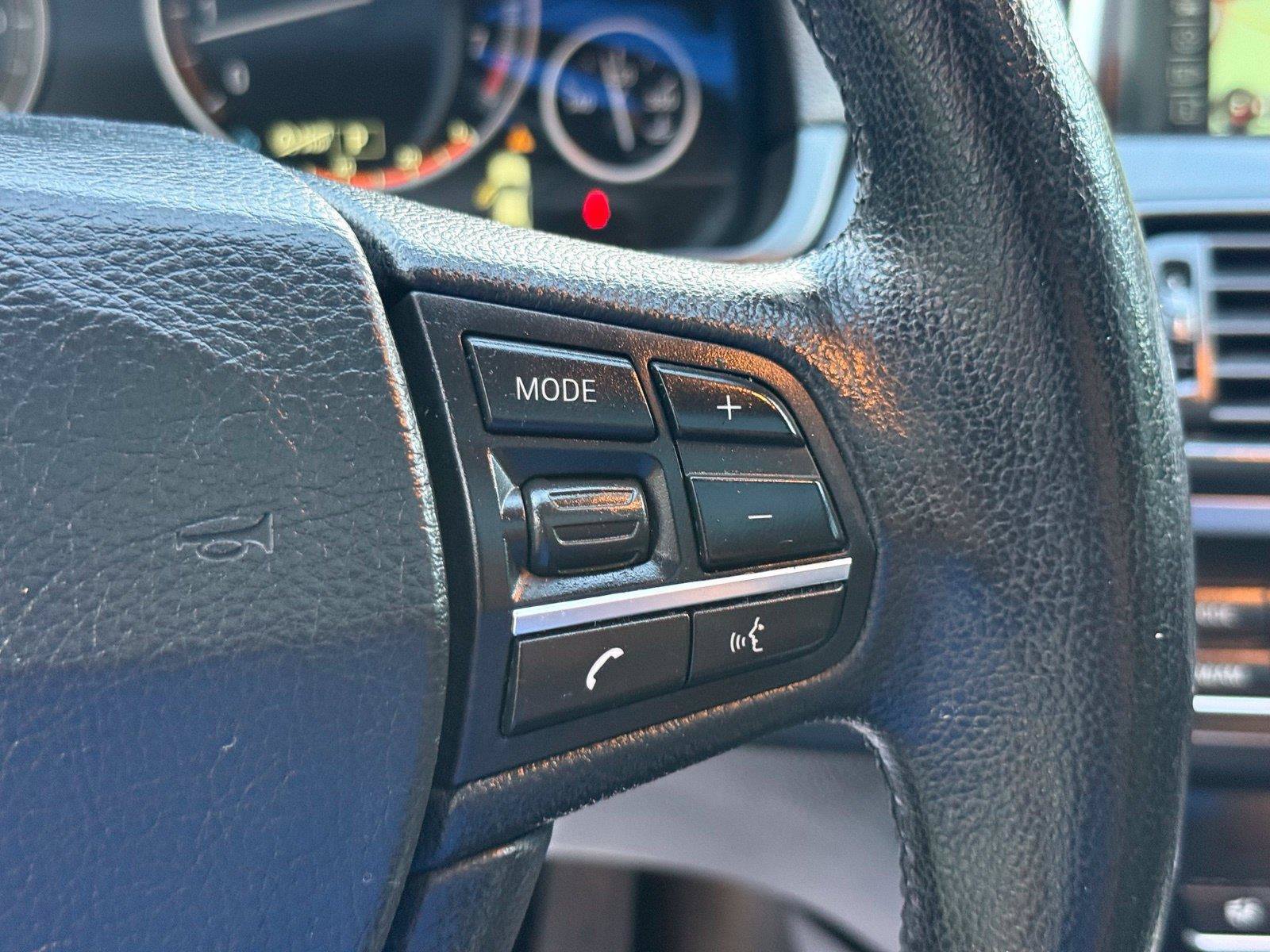 Used 2014 BMW 528i Sedan RWD image 33