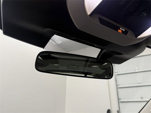 Used 2023 Subaru Forester Premium image 23