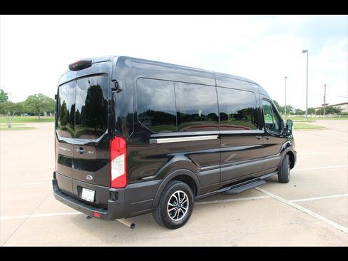 Used 2023 Ford Transit 350 XLT RWD image 5
