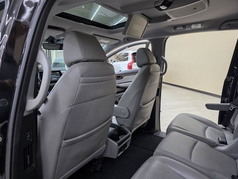 Used 2018 Honda Odyssey Elite image 26