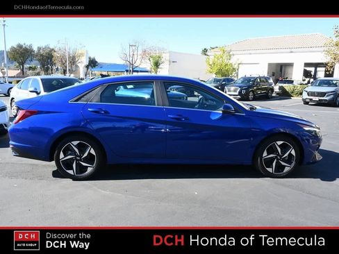 Used 2022 Hyundai Elantra Limited image 5