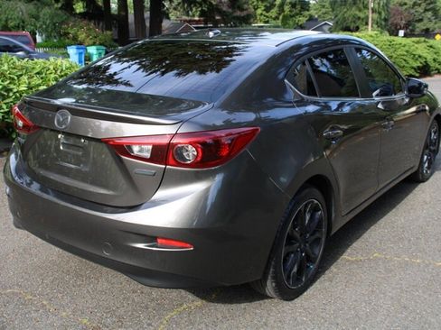 Used 2014 MAZDA MAZDA3 s Touring FWD image 3