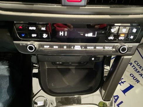 Used 2025 Kia Seltos EX w/ EX Sunroof Package AWD/4WD image 26