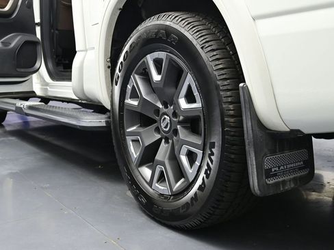 Used 2021 Nissan Titan Platinum Reserve w/ Moonroof Package image 26