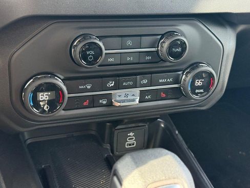 New 2026 Ford Bronco Big Bend image 12