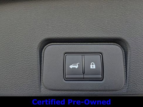 Used 2024 Nissan Rogue SL w/ SL Premium Package image 28