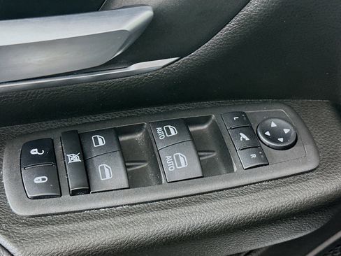 Used 2024 RAM 1500 Big Horn image 15