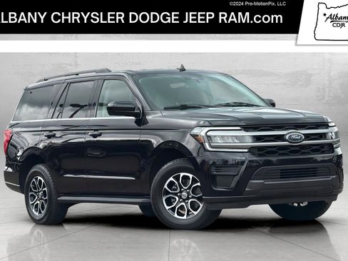 Used 2024 Ford Expedition XLT AWD/4WD image 1