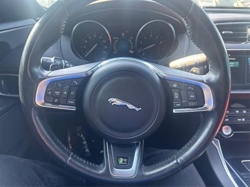 Used 2017 Jaguar XE R-Sport image 16