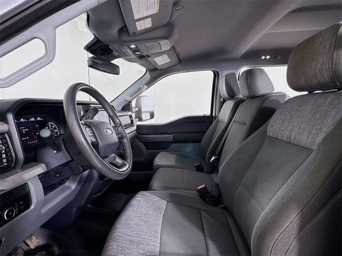 Used 2023 Ford F350 XLT image 11