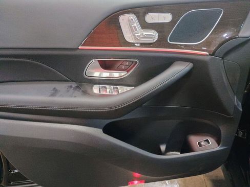 Used 2025 Mercedes-Benz GLE 350 4MATIC image 6