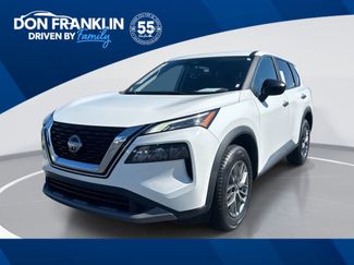 Used 2023 Nissan Rogue S video 1