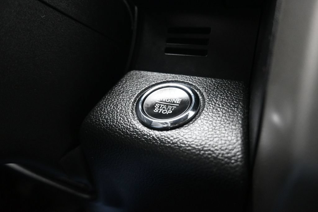 Used 2016 Ford F150 Lariat AWD/4WD image 22