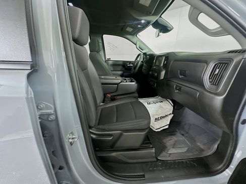 Used 2024 Chevrolet Silverado 1500 Custom w/ LPO, Dark Essentials Package image 29