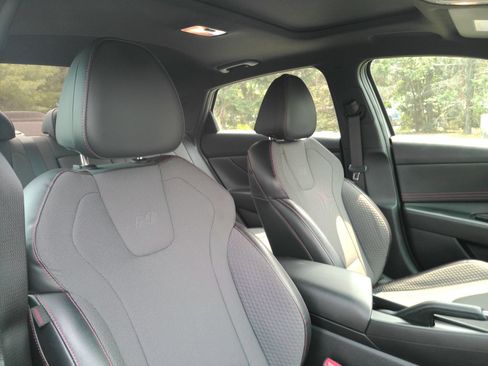 Used 2023 Hyundai Elantra N Line FWD image 18
