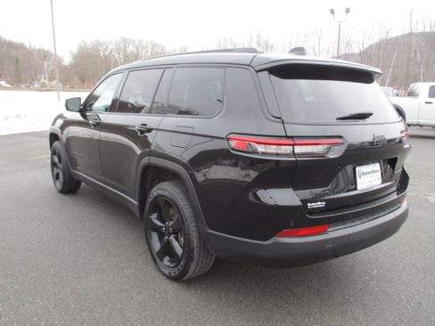 Certified 2023 Jeep Grand Cherokee L Laredo image 7