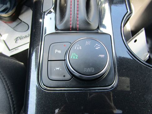 Used 2024 Chevrolet Blazer RS w/ Enhanced Convenience Package AWD/4WD image 37