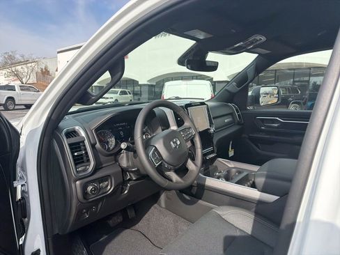 New 2026 RAM 1500 Big Horn AWD/4WD image 27