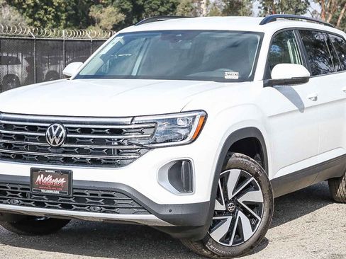 New 2026 Volkswagen Atlas SE AWD/4WD image 1