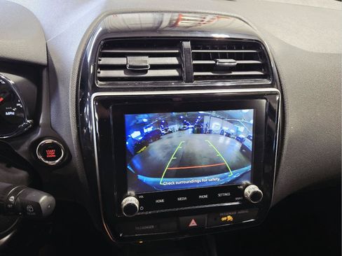 Used 2024 Mitsubishi Outlander Sport ES AWD/4WD image 33