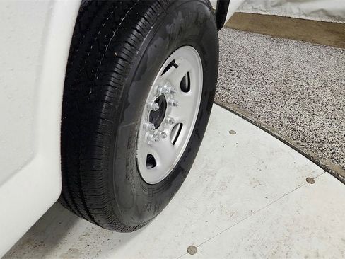 New 2025 Chevrolet Express 2500 image 29