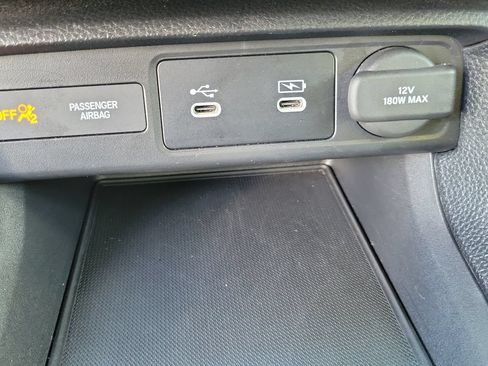 Used 2025 Honda Civic LX image 36