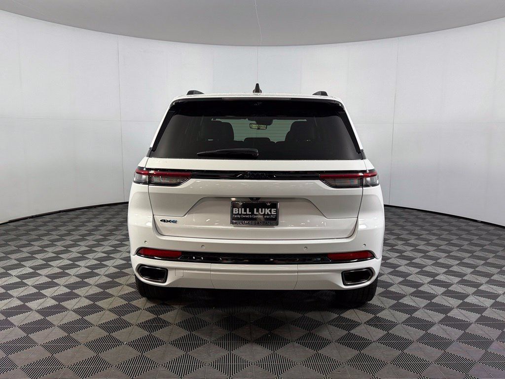 Used 2024 Jeep Grand Cherokee Limited 4xe AWD/4WD image 7