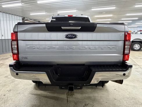 Used 2022 Ford F250 XLT w/ XLT Premium Package image 5