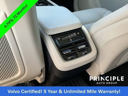 Certified 2024 Volvo XC90 B6 Plus w/ Protection Package Premier image 29