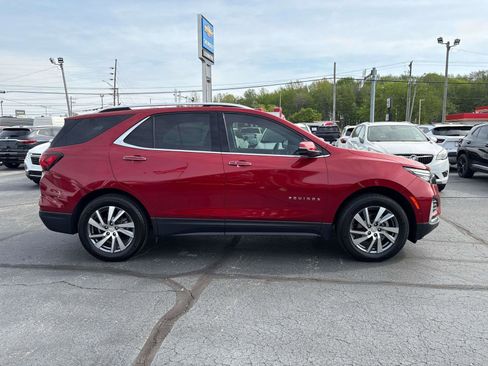 Used 2023 Chevrolet Equinox Premier image 7