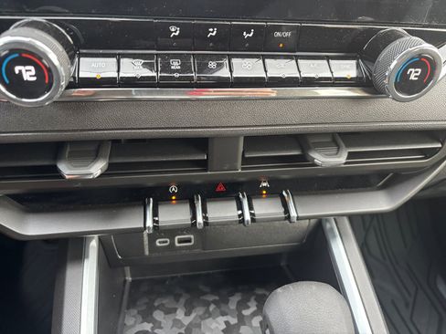 New 2025 Chevrolet Colorado Trail Boss w/ Midnight Edition image 30