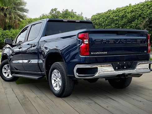 Used 2020 Chevrolet Silverado 1500 LT w/ Texas Edition image 12