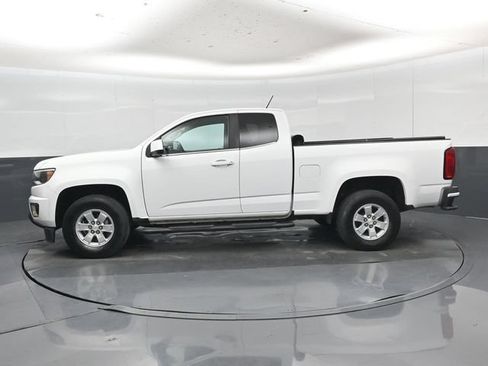 Used 2018 Chevrolet Colorado W/T w/ WT Convenience Package RWD image 30