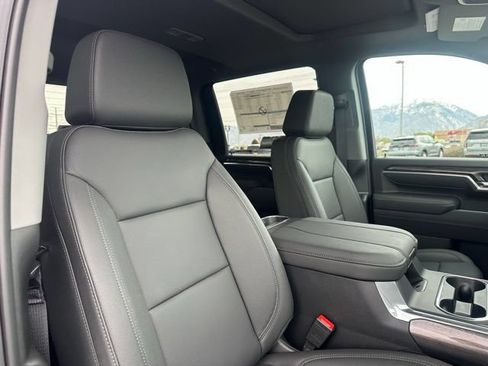 New 2026 Chevrolet Silverado 3500 LTZ w/ LTZ Plus Package AWD/4WD image 18
