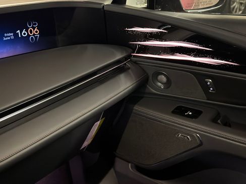New 2026 Lincoln Nautilus Reserve w/ Jet Appearance Package AWD/4WD image 28