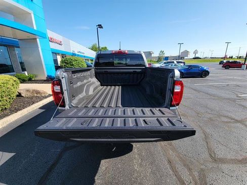 Used 2025 GMC Canyon Elevation w/ Convenience Package RWD image 14