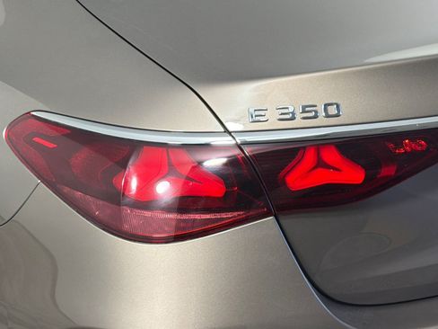 Used 2026 Mercedes-Benz E 350 Sedan image 26