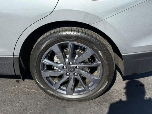 Used 2024 Chevrolet Equinox RS image 4