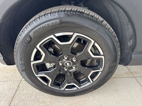 Certified 2025 Ford Bronco Sport Outer Banks w/ Outer Banks Tech Package+ image 17