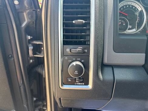 Used 2016 RAM 1500 Big Horn AWD/4WD image 11